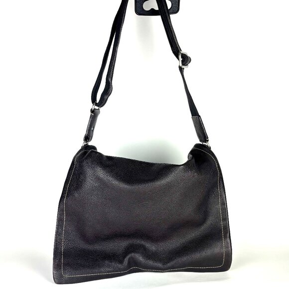 Levenger Classic Brown Leather Shoulder Bag - Spacious & Durable - Picture 1 of 16